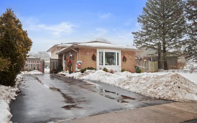 148 Leaside Drive
